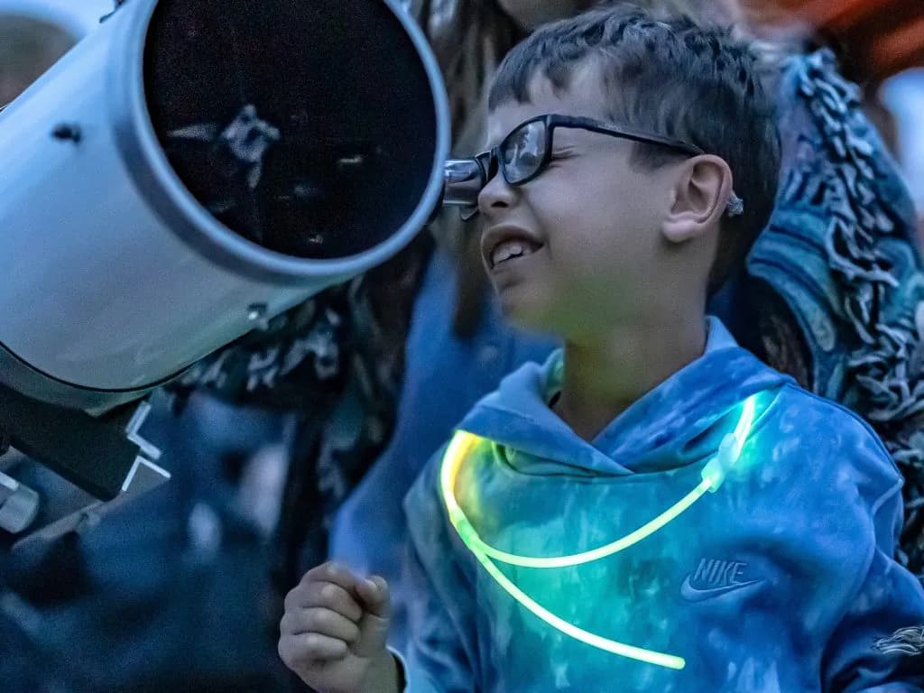 Aspen Skiing Company hosts 10th annual Stars Above astronomy night
