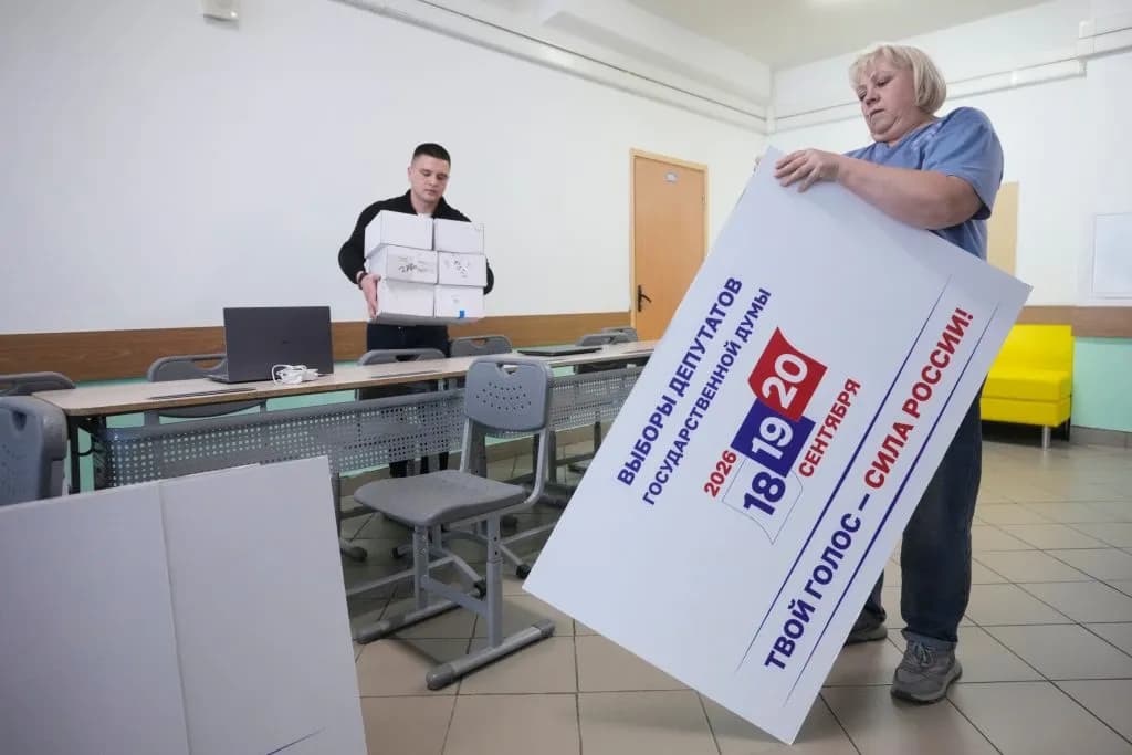 VEB.RF Bank Fires Chief Economist Who Predicts Social Crisis
