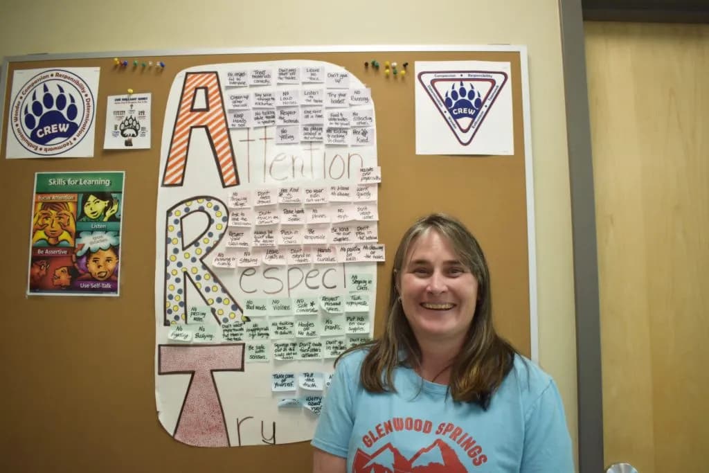 Glenwood Springs Art Teacher Tiffany Burton Retires After 25 Years