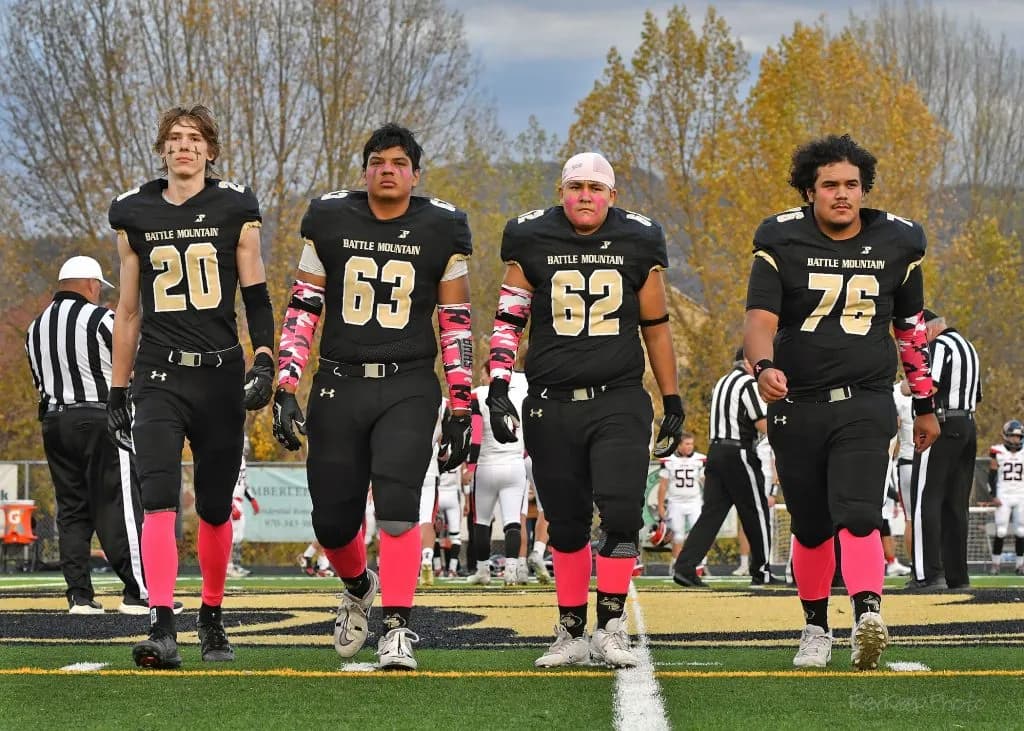 Battle Mountain Huskies Fight Through Penalties in 26-8 Loss to Peyton