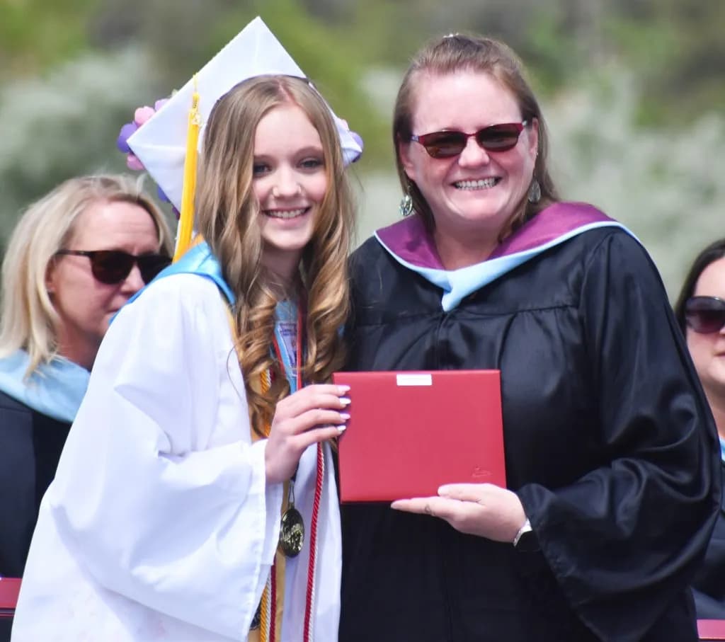 Grand Valley Valedictorian Samantha Hill Targets Veterinary Medicine