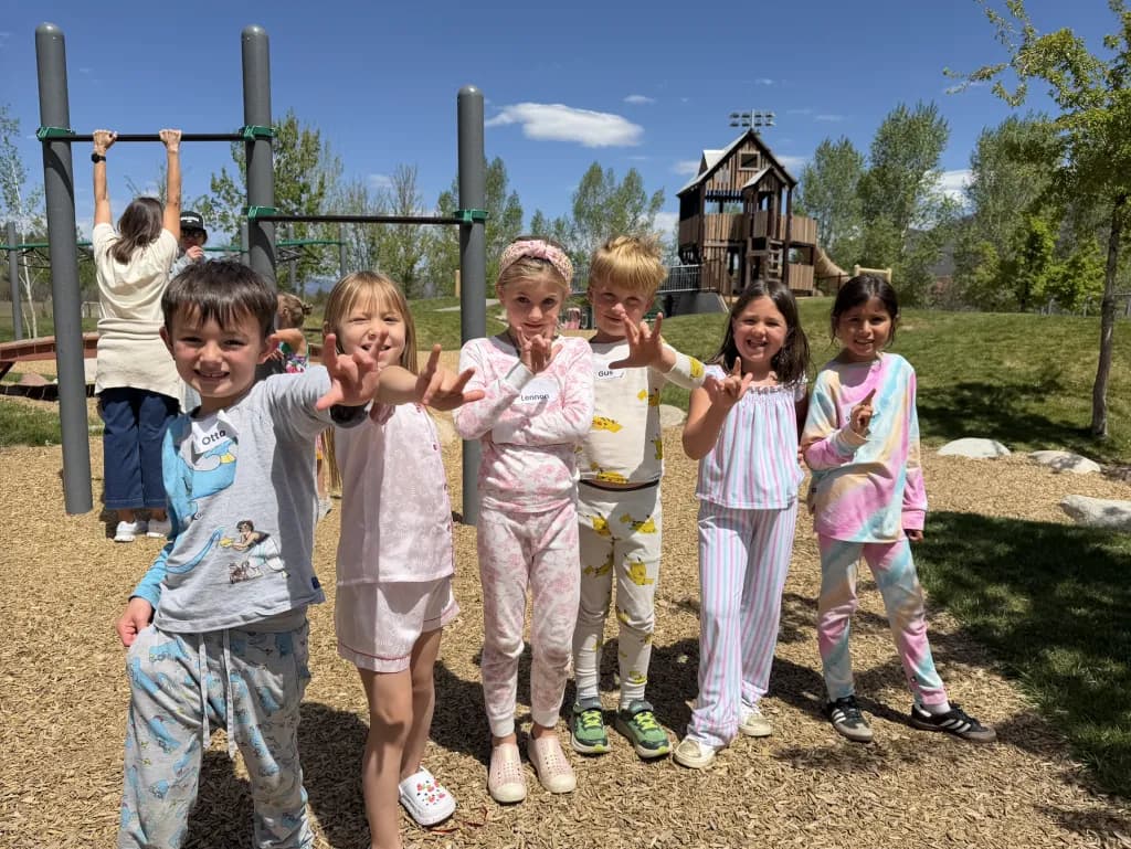 Aspen Elementary ASL Lunch Club Fosters Inclusion