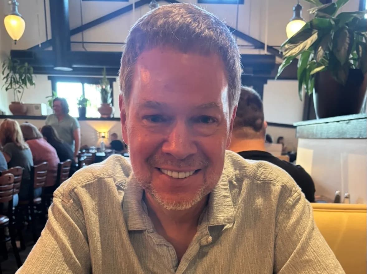 Bret Saunders Leaves KBCO Amid iHeartMedia Layoffs