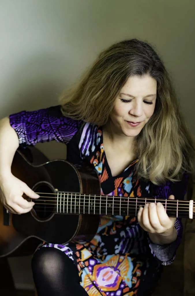 Dar Williams Performs Intimate Concert in Basalt