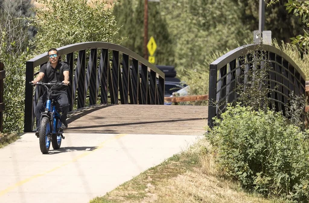 Steamboat Recommends E-Motorcycle Education to Clarify Rules