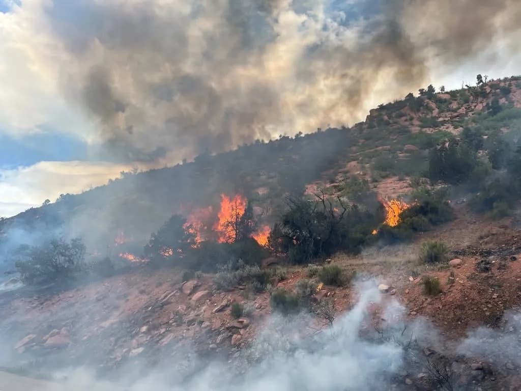 Paradise Creek Fire Forces I-70 Closure Near Glenwood Springs