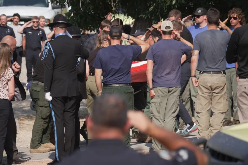 Mesa County Helitack Crew Loses Three Firefighters in Colorado-Utah Blaze