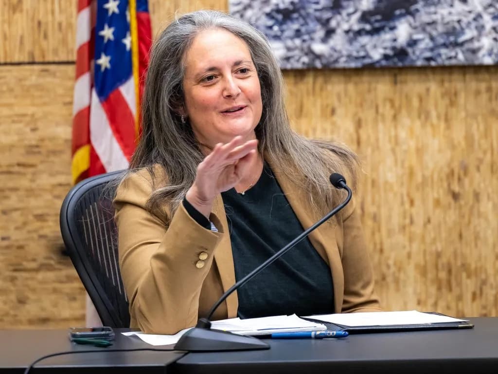 Snowmass Mayor Alyssa Shenk Targets Council Gridlock Over Draw Site