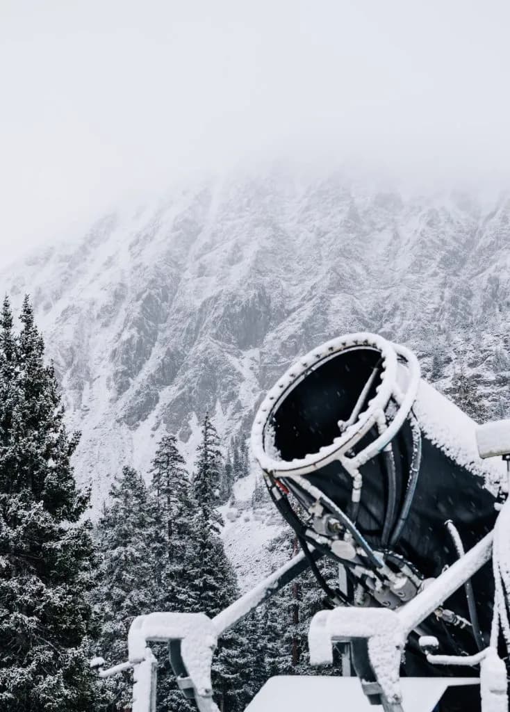 Keystone Sells October Tickets as Colorado Ski Resorts Race to Open