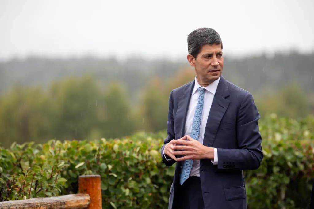 Kevin Warsh Signals Fed Rate Hike at Jackson Hole