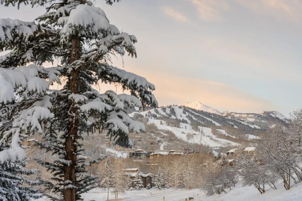 Snowmass Closes Early April 5 Amid Thin Snowpack and Price Cuts