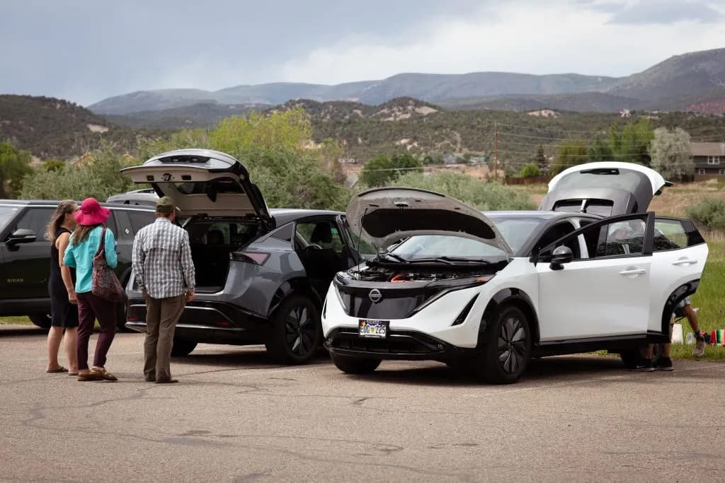 Avon Hosts Electric Social at Sun & Ski Parking Lot