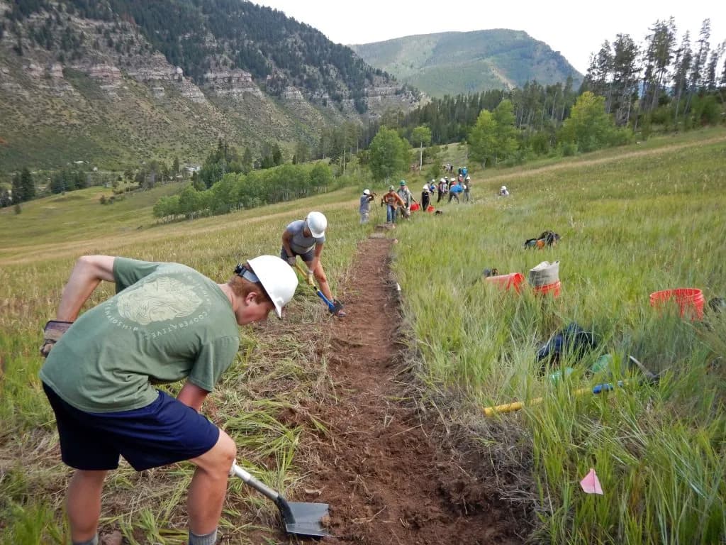 VVMTA Adopt A Trail Program Mobilizes 8,000 Volunteers in Eagle County
