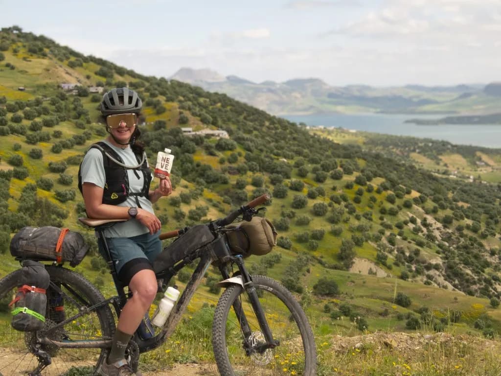 Vail-Born Neve Snacks Fuels Endurance Athletes and NFL Pros