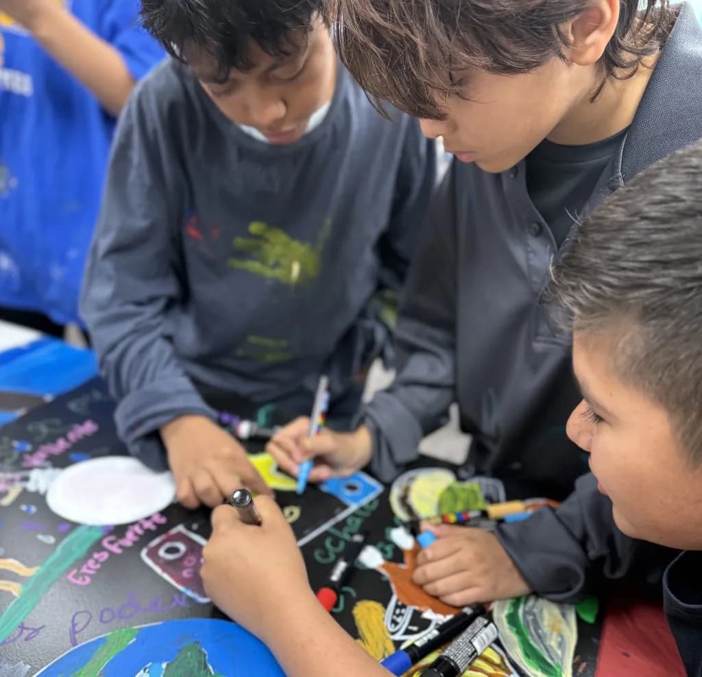 Carbondale Unveils Mural Created by Immigrant Students