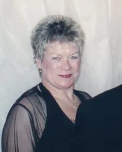 Craig's Linda Mae Paulson Dies at 75 After 27 Years at Mather’s Bar