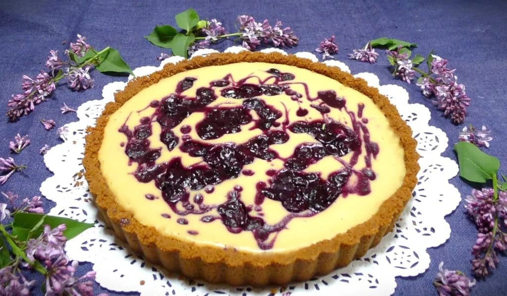 How to Make a Vail-Style Lemon Blueberry Tart in 30 Minutes