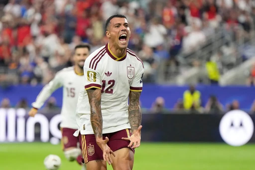 Spain Defeats France 2-0 to Reach World Cup Final