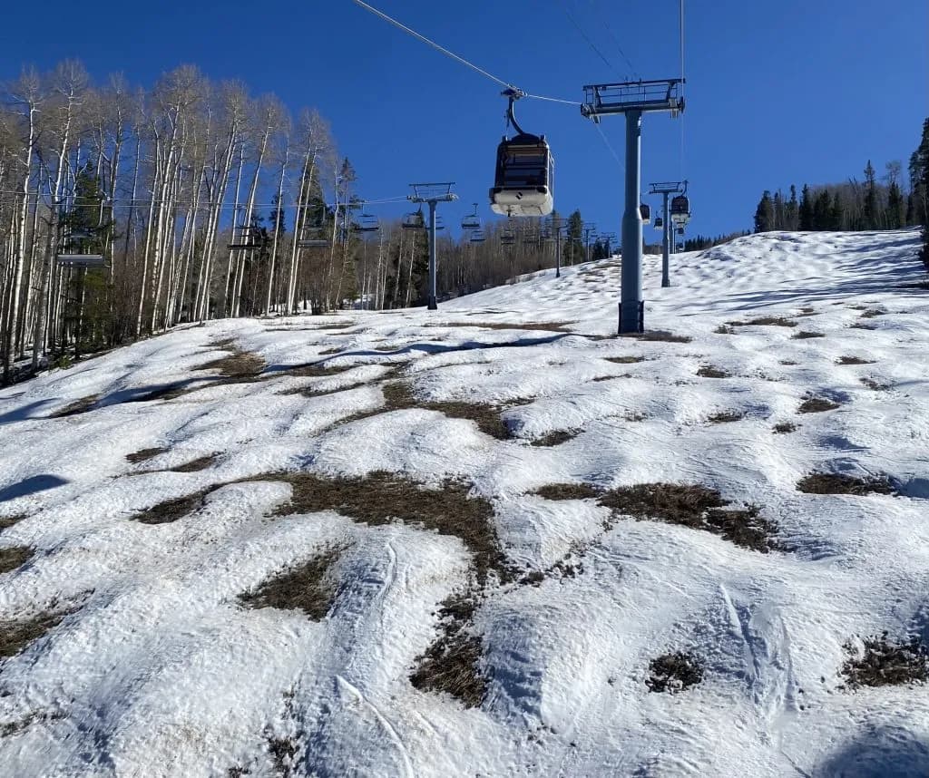 Vail Resorts Cuts Fiscal 2026 Earnings Forecast on Weather