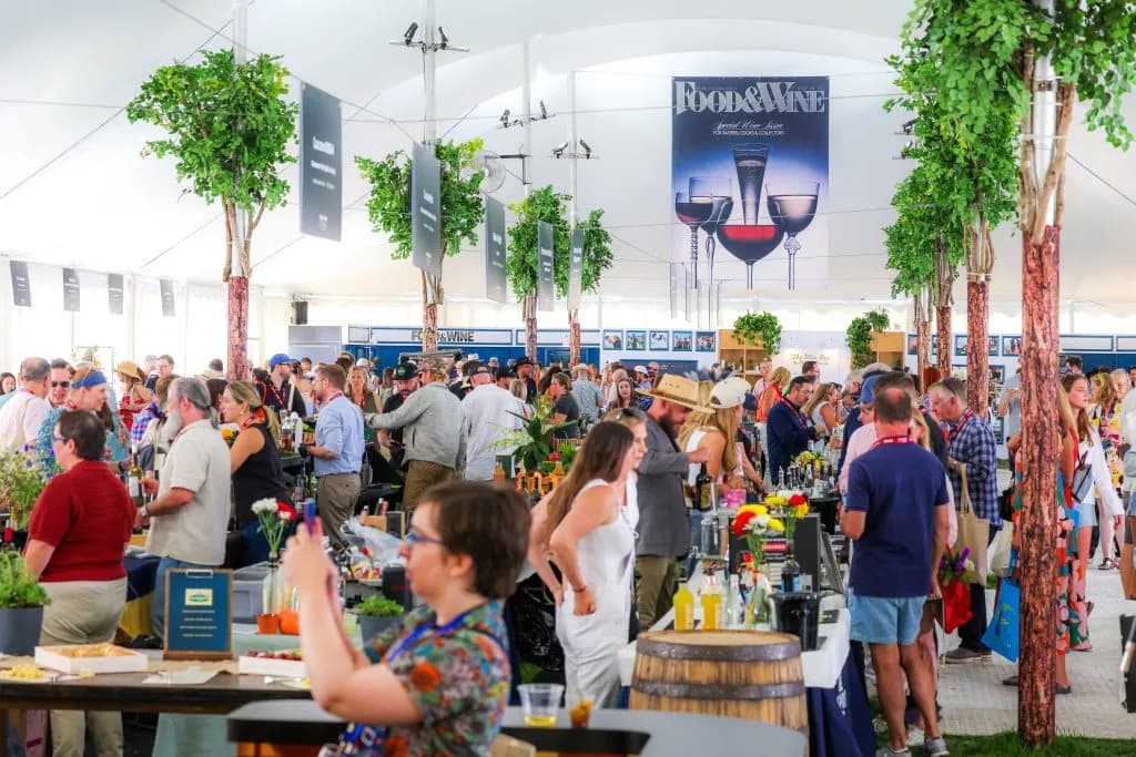 Aspen Weekend Guide: Free History and $95 Coffee