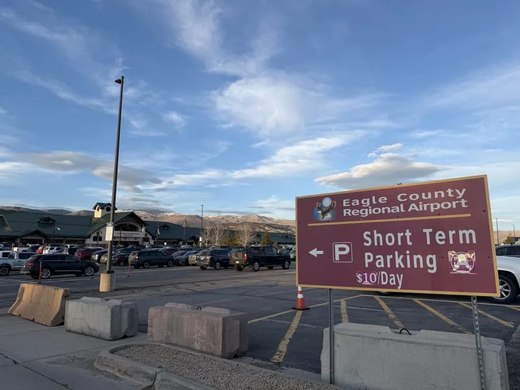 Gypsum Widens Cooley Mesa Road to Handle Airport Traffic Boom