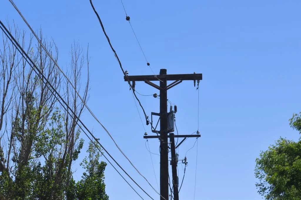 Xcel Explains New Power Outage Rules to Frustrated Garfield County Businesses