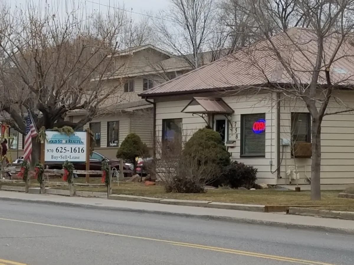 Gold Star Realty Inc
