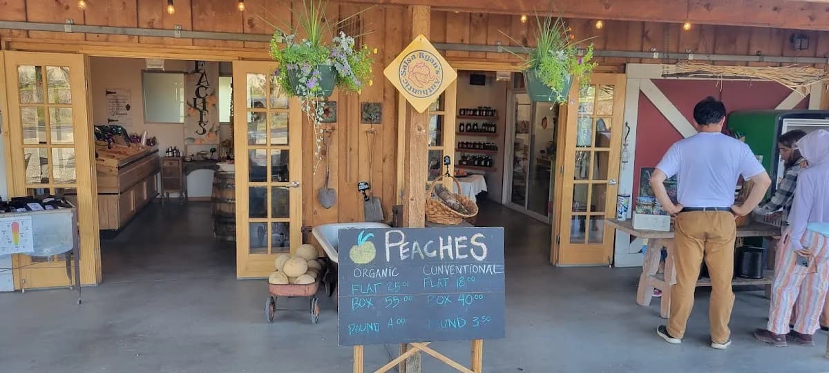 Blaine's Farm Store
