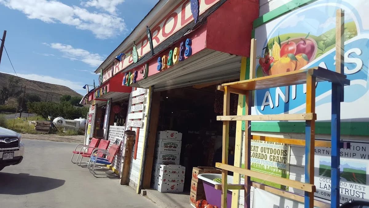 Anita's Pantry And Produce