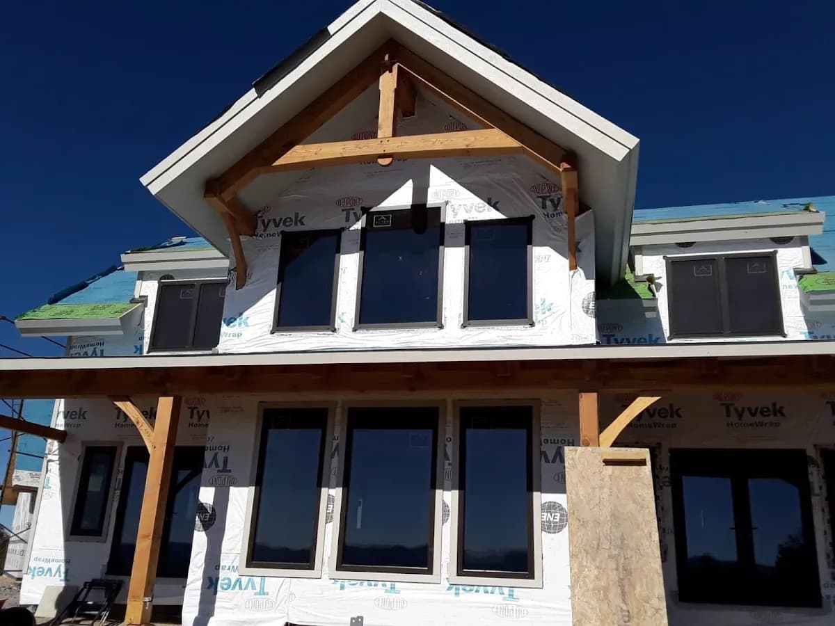 Unique Timber Frame Mountain Home - outdoor enthusiasts dream!