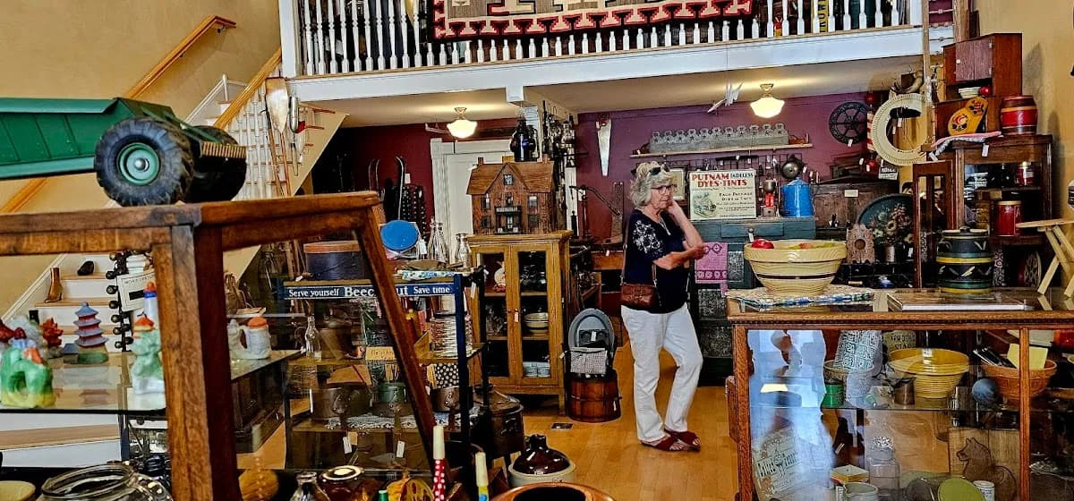Adelaide's Antiques