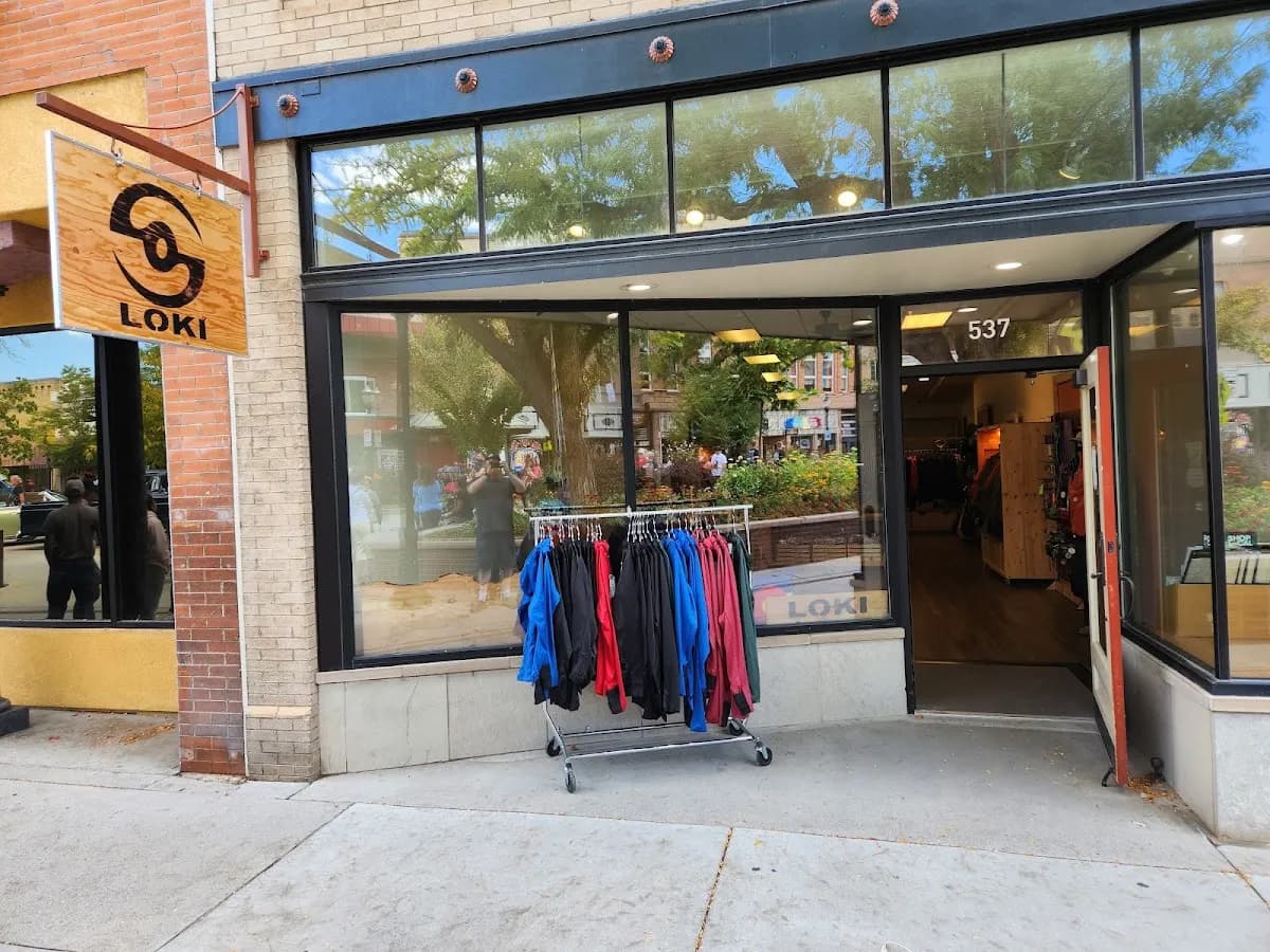 Loki Outdoor Shop