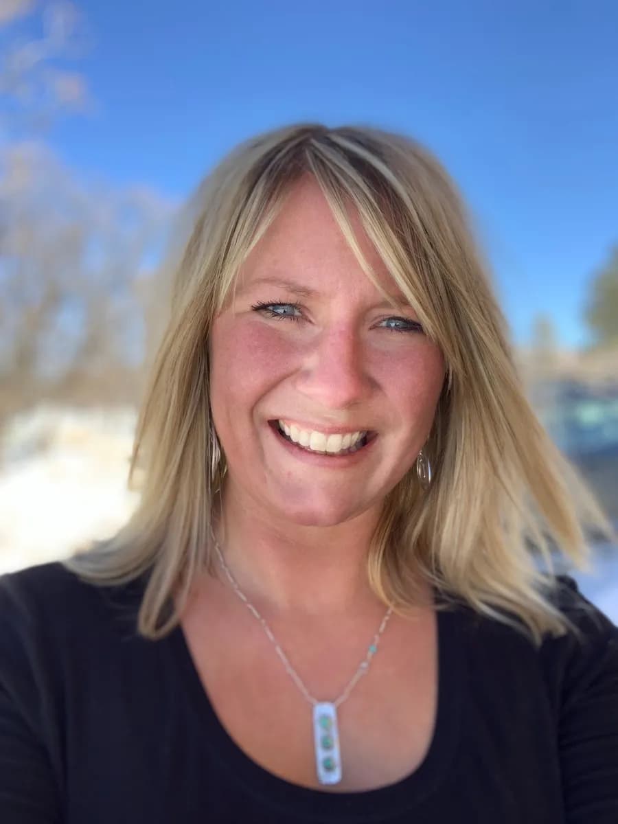 Mancos Real Estate - Katie Calvert