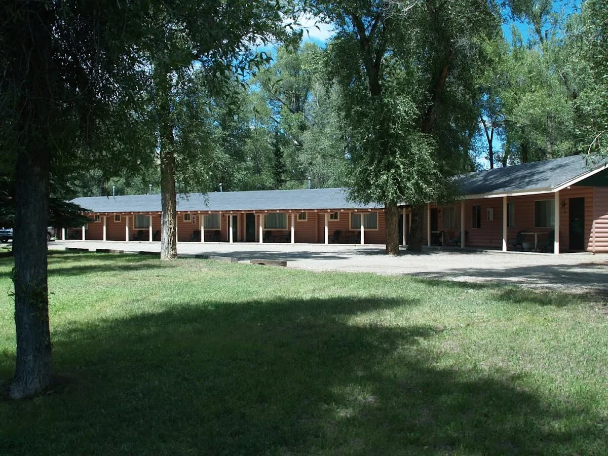 Island Acres Resort Motel
