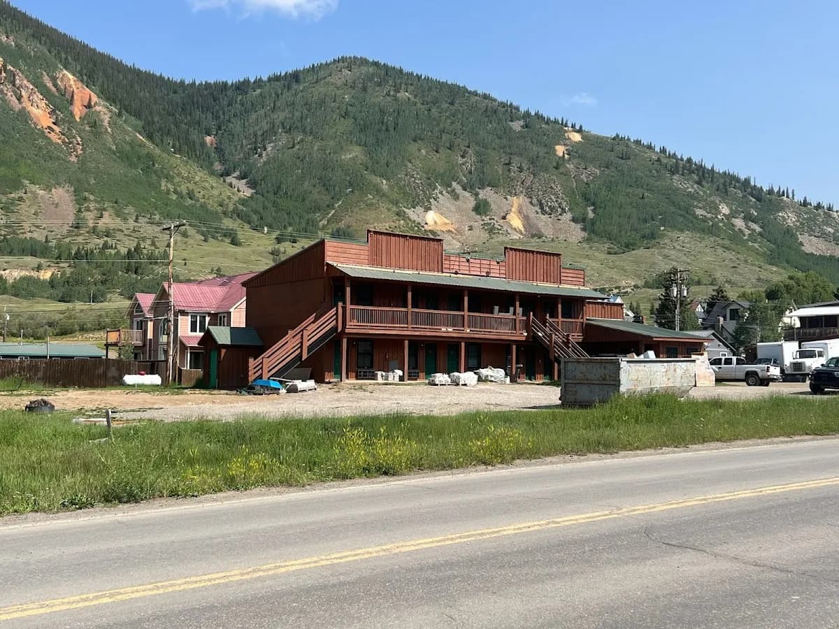 Altus Lodge