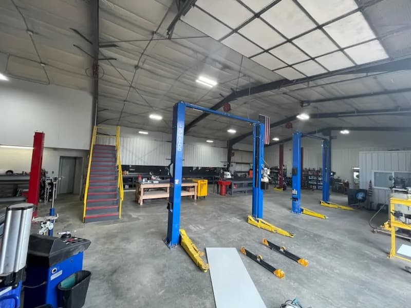 Schoonover's Auto Center