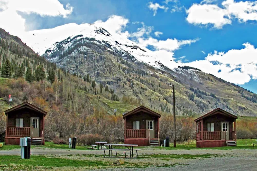 Silverton Lakes RV Park and Cabins