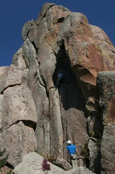 Annie's Knotty Fingers view 3