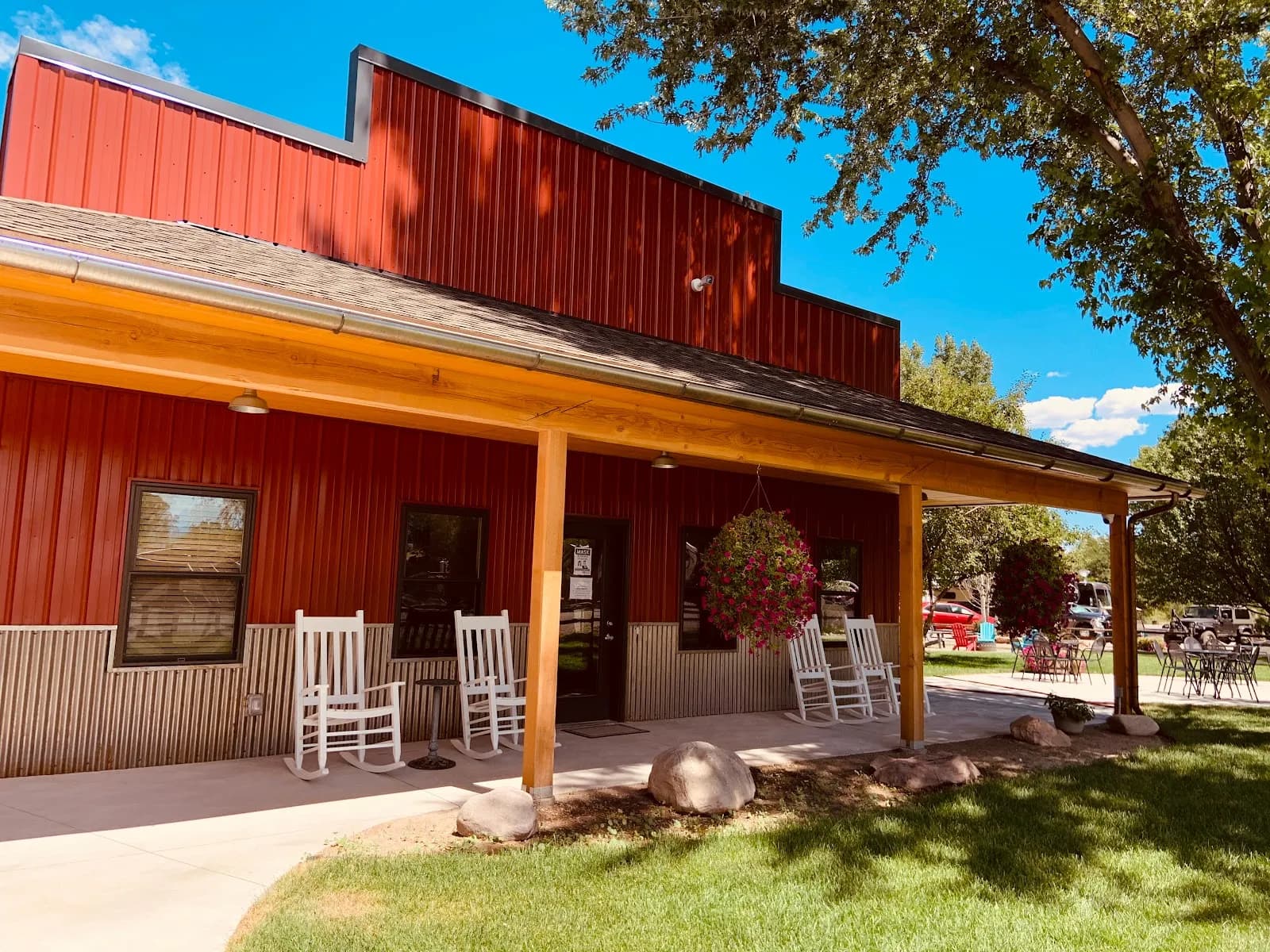 Riverbend RV Park and Cabins